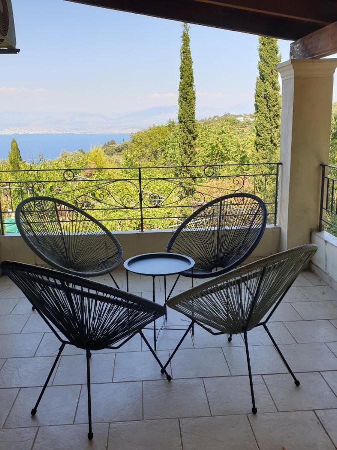 Olive Villas Anapaftíria 外观 照片