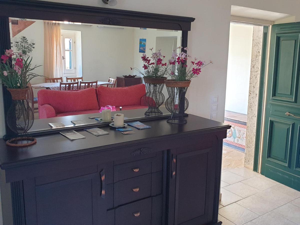 Olive Villas Anapaftíria 外观 照片