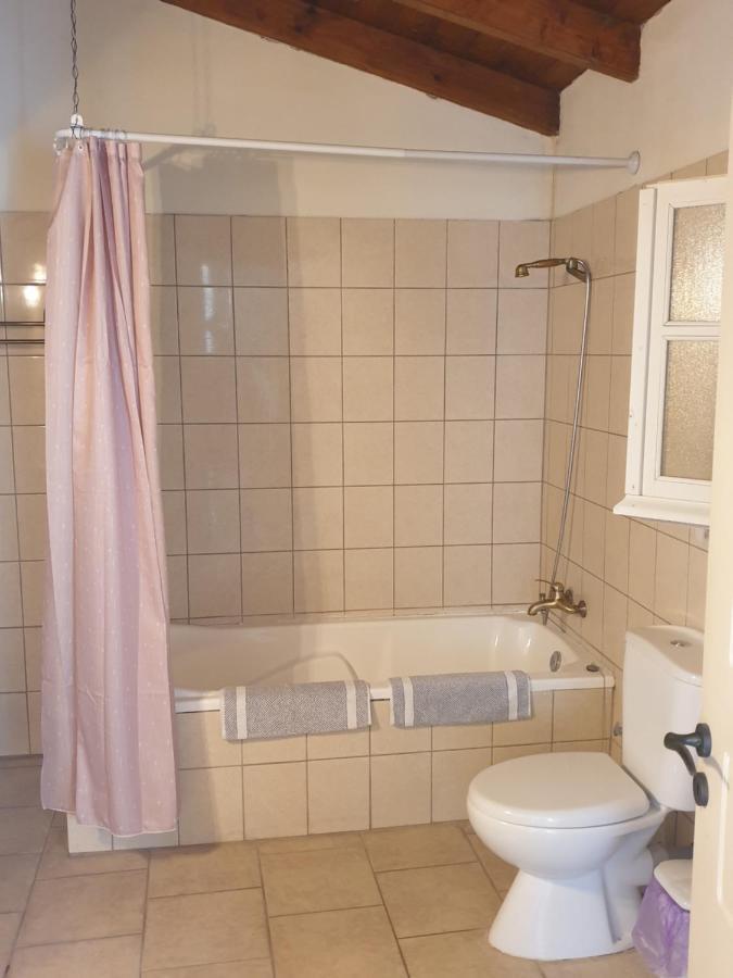 Olive Villas Anapaftíria 外观 照片