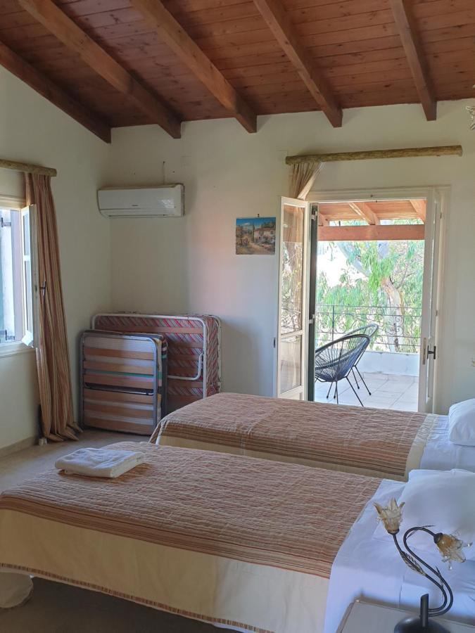 Olive Villas Anapaftíria 外观 照片